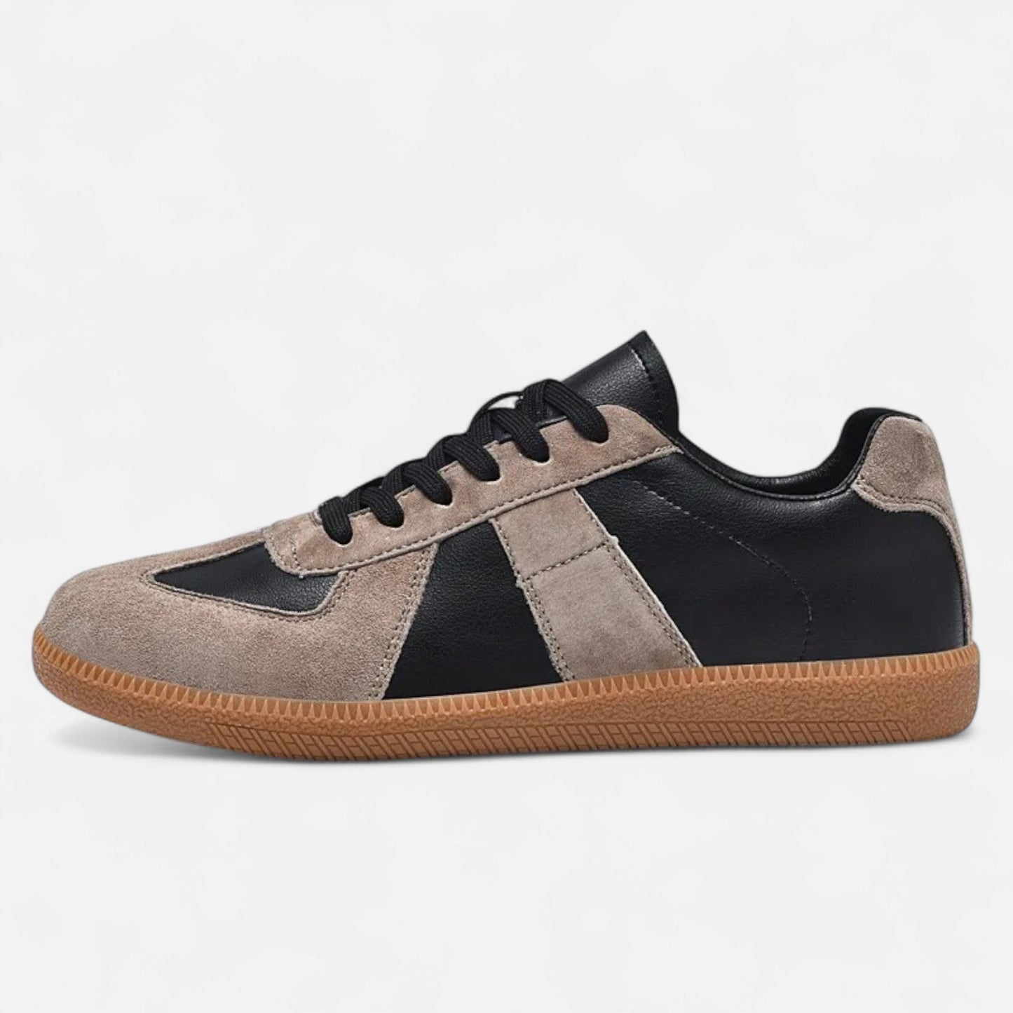 Zapatillas de hombre estilo retro — Calzado informal con suela de goma